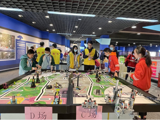 2021年第十六屆福州市青少年機器人競賽簡報