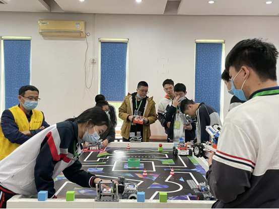 2021年第十六屆福州市青少年機器人競賽簡報