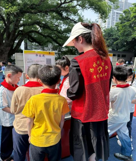 “智啟未來，科創(chuàng)童行”——福州科技館科普大篷車走進(jìn)福州市臺江第三中心小學(xué)