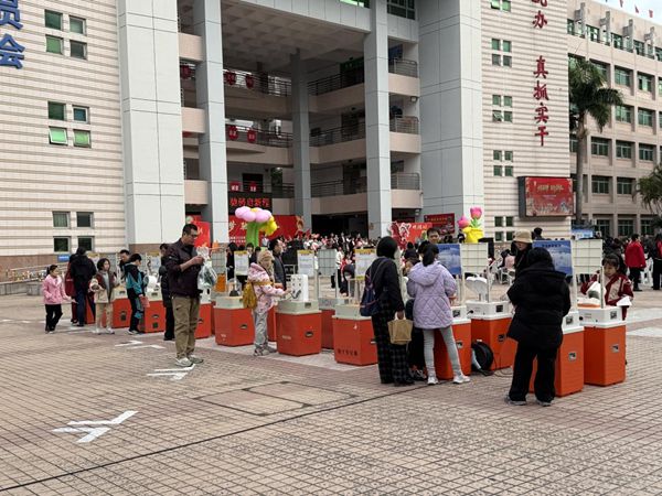 “少年強(qiáng)國(guó)夢(mèng)，馳騁啟新程”——福州市青少年活動(dòng)中心迎來奇妙科普之旅