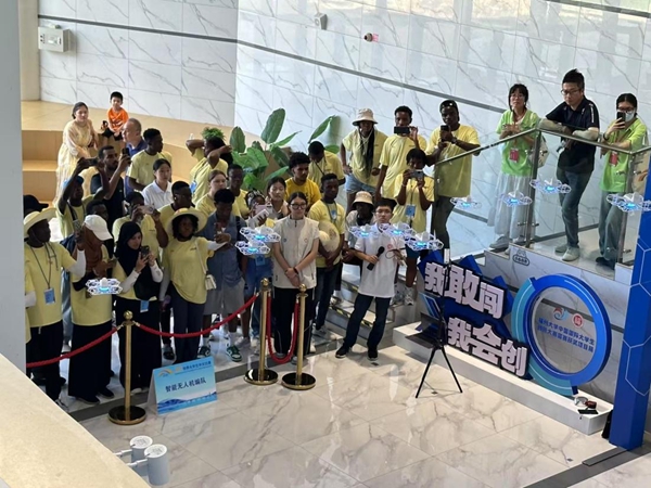 “探尋文化，鑄就科技”——福州科技館攜手福州大學(xué)助力“漢語(yǔ)橋”賽事