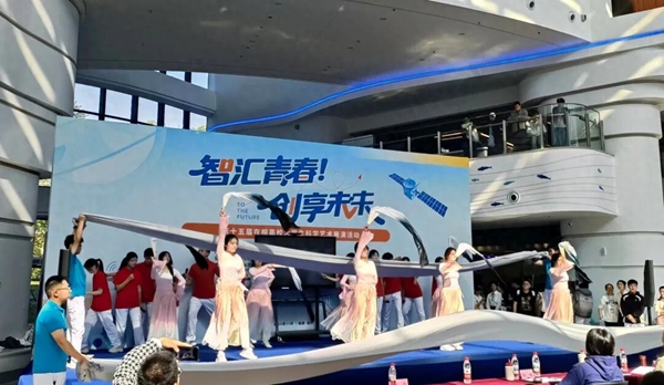“智匯青春！創(chuàng)享未來” 第十五屆在榕高校大學生科學藝術展演頒獎典禮圓滿落幕