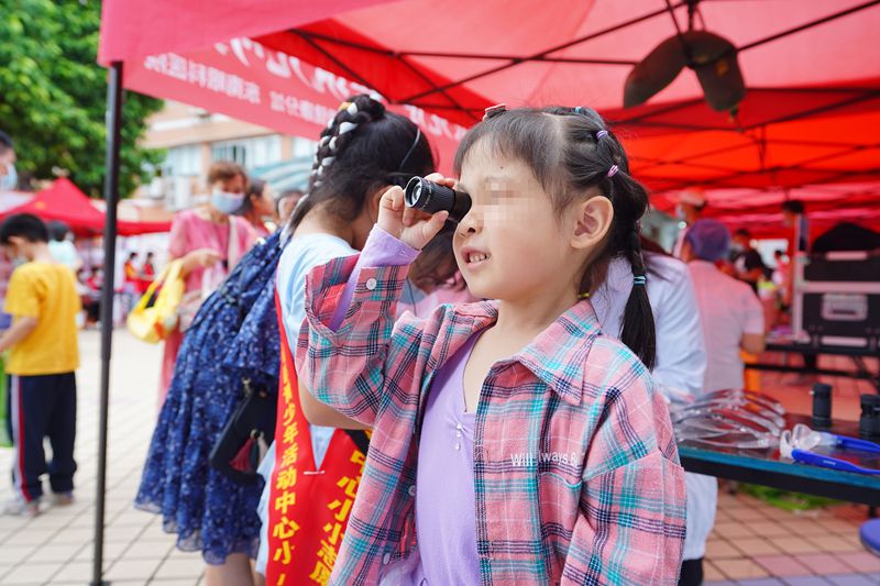 2021年福州市科技活動(dòng)周開(kāi)幕，眼健康科普體驗(yàn)吸引百人圍觀