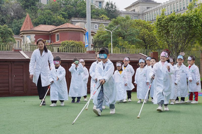 福州科技館眼健康分館近視防控宣傳教育月活動(dòng)