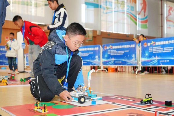 科技感拉滿！第22屆福建省青少年機器人競賽成功舉行