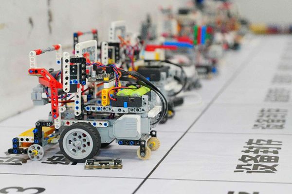 科技感拉滿！第22屆福建省青少年機器人競賽成功舉行