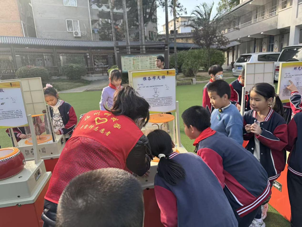  “科韻逐光，夢想飛揚(yáng)”——倉山區(qū)第三中心小學(xué)相約福州科技館共赴趣味科學(xué)之約