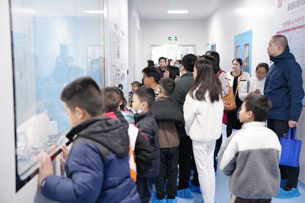 靈芝閩都研學行：探秘「仙草」背后的科學密碼