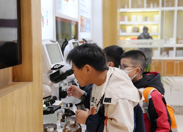 靈芝閩都研學行：探秘「仙草」背后的科學密碼