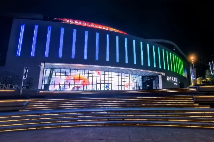福州科技館新館夜景！炫酷來(lái)襲！
