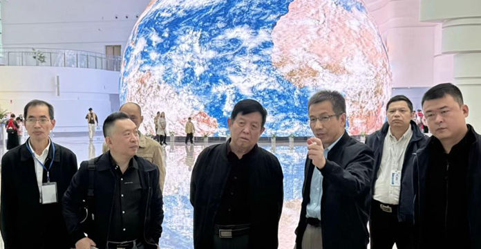 中國(guó)工程院院士李玉到訪(fǎng)福州科技館