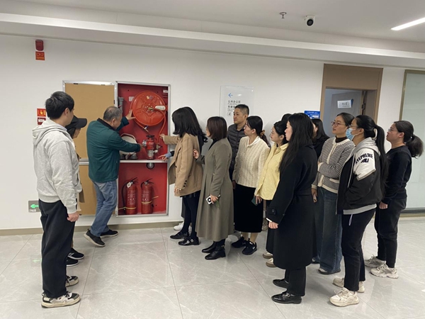 福州科技館開展消防安全演練培訓(xùn)