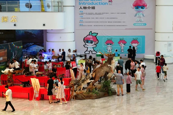 福州科技館新館國慶科普臨展活動今日火熱啟動