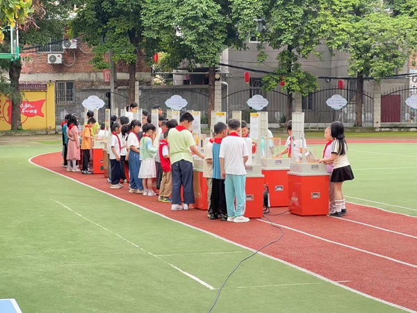 “科普之光照亮浦小，探索之路精彩紛呈”——閩侯上街實驗浦口小學(xué)迎來奇妙科普之旅