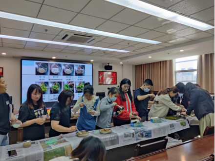 建設(shè)節(jié)水型城市，推動(dòng)綠色低碳發(fā)展