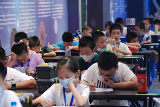 福建省首屆人工智能融合創(chuàng)新活動(dòng)簡(jiǎn)報(bào)