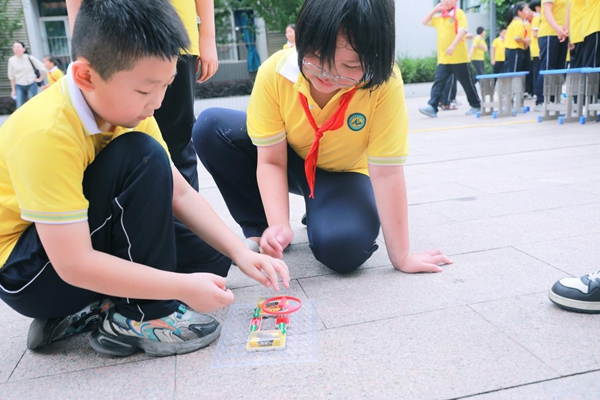 2024年“筑夢未來”大型科普活動暨“閩都科普校園行”在永泰縣第三實驗小學順利舉辦