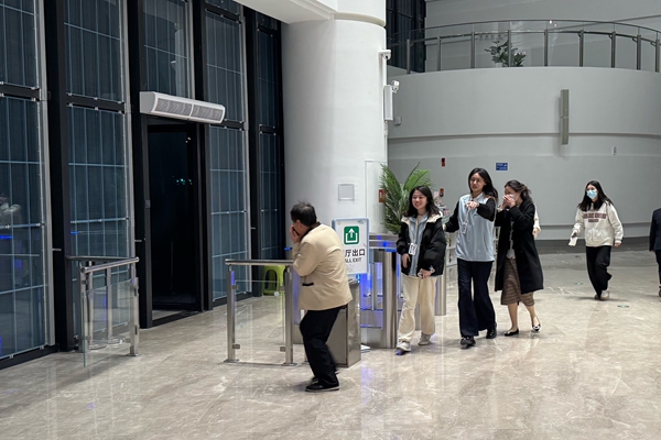 福州科技館開展消防安全演練培訓(xùn)