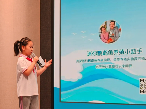 福州市青少年創(chuàng)新學(xué)院首屆夏令營(yíng)在福州科技館舉辦