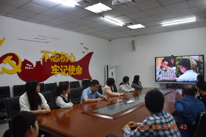 以案說法 廉潔自律——福州科技館開展觀看警示教育片《愛的代價》活動