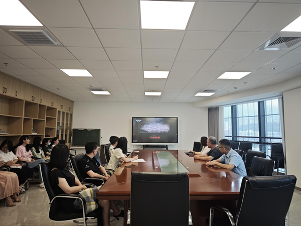 福州科技館組織觀看廉政教育警示片 筑牢拒腐防變思想防線 福州科技館組織觀看廉政教育警示片 筑牢拒腐防變思想防線