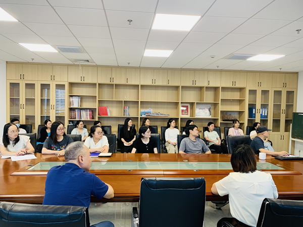 福州科技館組織觀看《反腐為了人民》第四集《以案促改促治》 福州科技館組織觀看《反腐為了人民》第四集《以案促改促治》