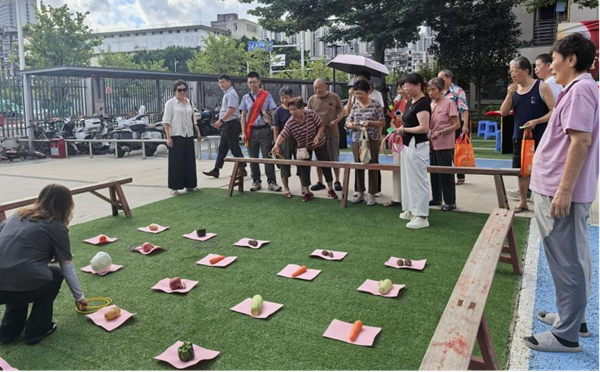 福州市科協(xié)機(jī)關(guān)二支部聯(lián)合崇賢社區(qū)開展“情暖聚中秋 和睦鄰里情”近鄰黨建活動 福州市科協(xié)機(jī)關(guān)二支部聯(lián)合崇賢社區(qū)開展“情暖聚中秋 和睦鄰里情”近鄰黨建活動